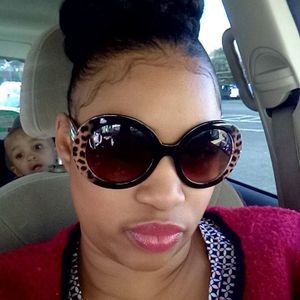 Meet your Posher, Lakisha